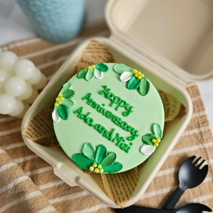 Green Flower Bento Cake 4 Inch - YippiiGift
