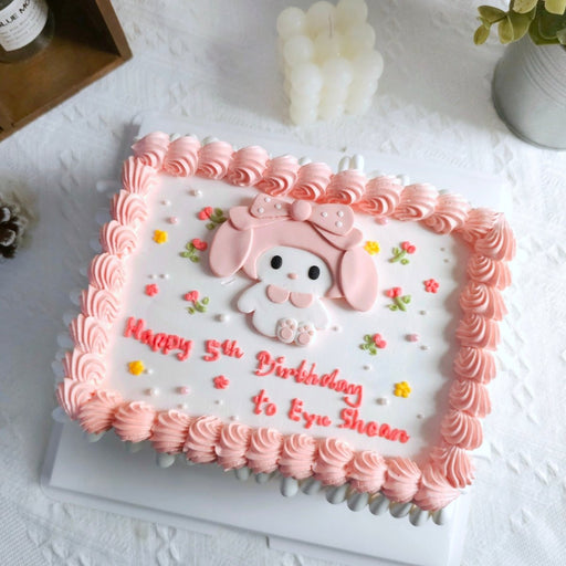 Melody Rectangle Cake 7 Inch x 5 Inch (Fondant) - YippiiGift