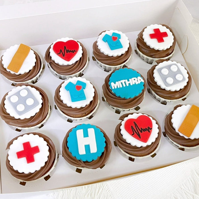 Cupcake - Doctor Theme 12pcs (Fondant) - YippiiGift