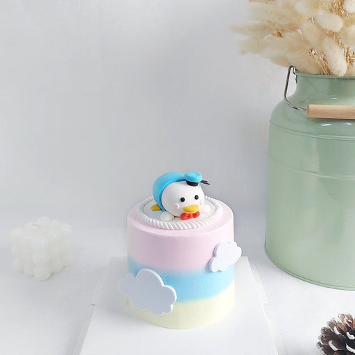 Donald Duck Cake 4 Inch (Fondant) - YippiiGift
