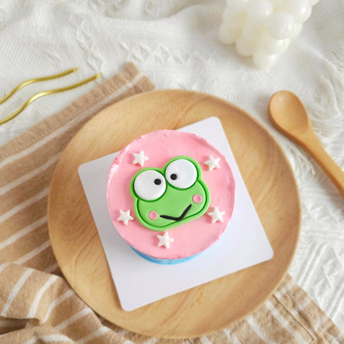 Keroppi Cake 2D Fondant 3 Inch - YippiiGift