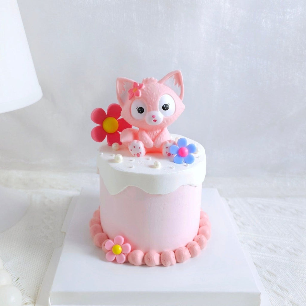 LinaBell Cake D4" H3.5" (with Toy) - YippiiGift