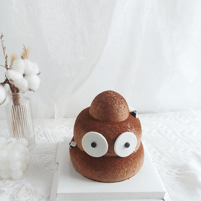 Poop Design Cake 6 Inch - YippiiGift
