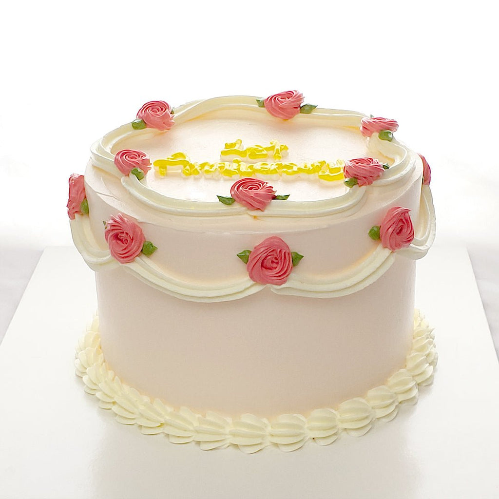 Rose Anniversary Cake - YippiiGift