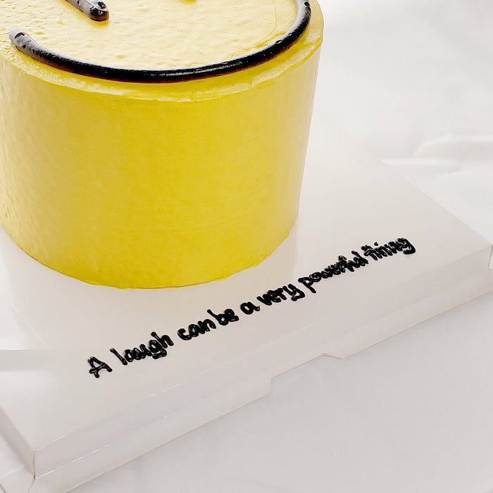 Smiley Cake with Online Delivery - YippiiGift