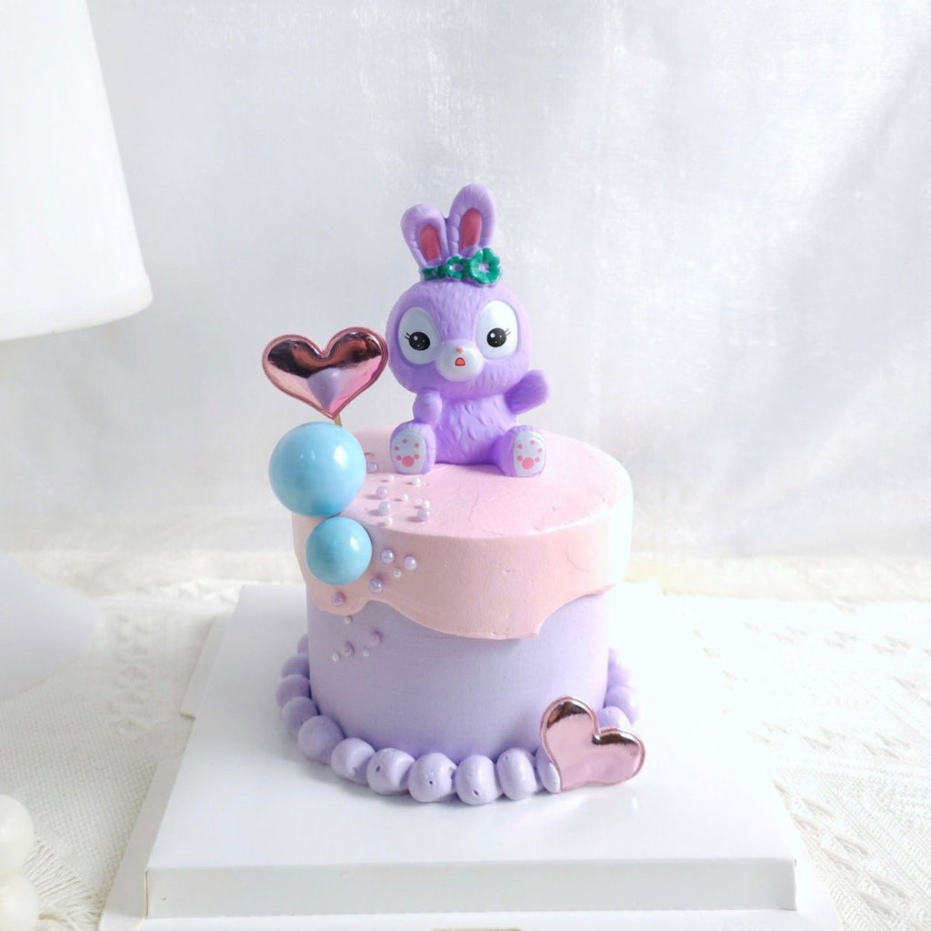 Stella Lou Cake D4" H3.5" (with Toy) - YippiiGift