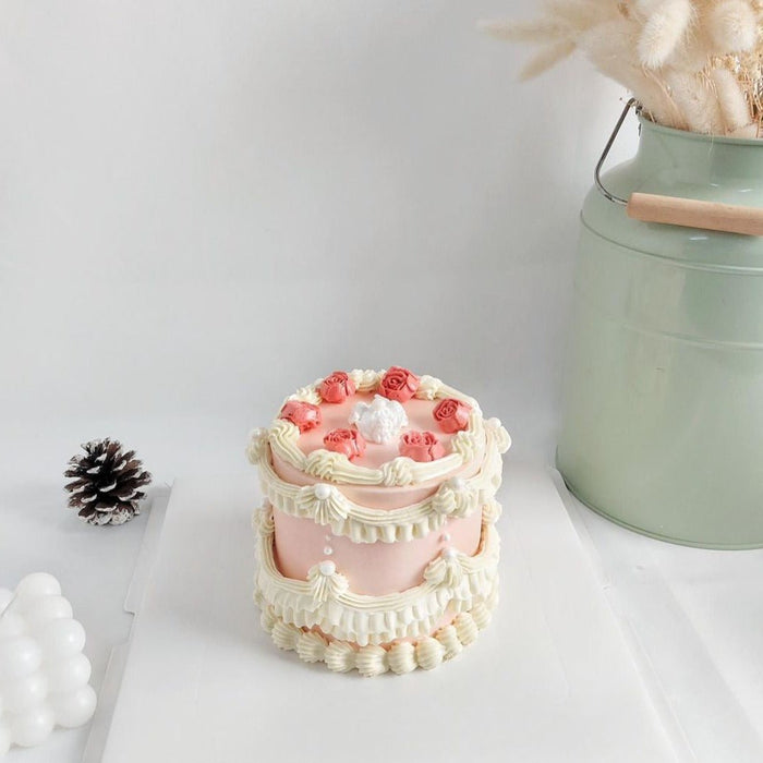 Vintage Cupid Cake 4 Inch - YippiiGift