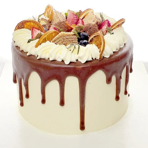 Birthday Cake Delivery Services - YippiiGift
