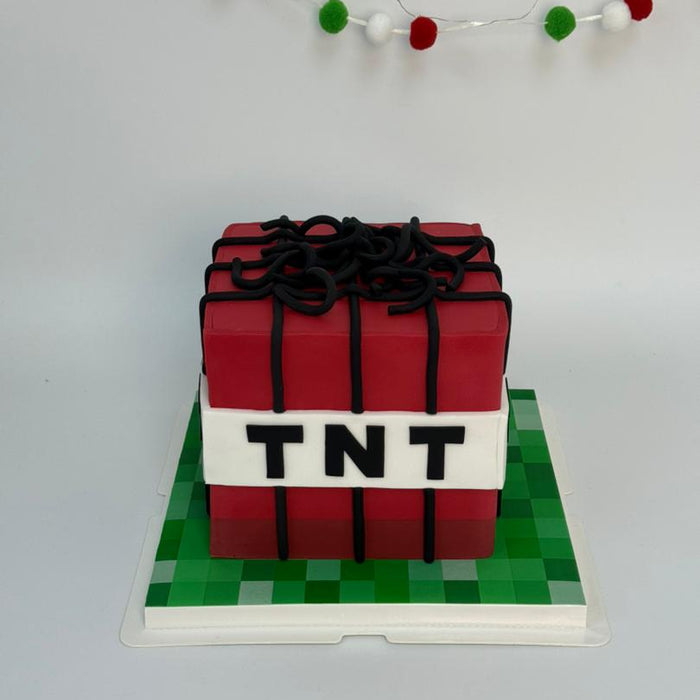 Minecraft TNT Cake – Explosive Birthday Fun for Kids 6 Inch (Full Fondant)