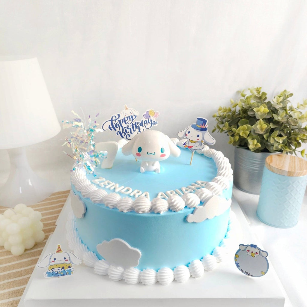 Cinnamoroll Cake 10 Inch Blue (With Toy) - YippiiGift