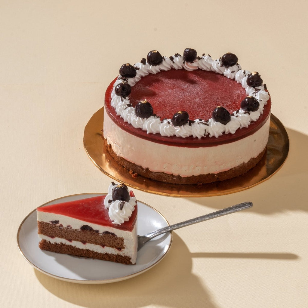 Dark Cherry Delight Mousse Cake 6 Inch - YippiiGift