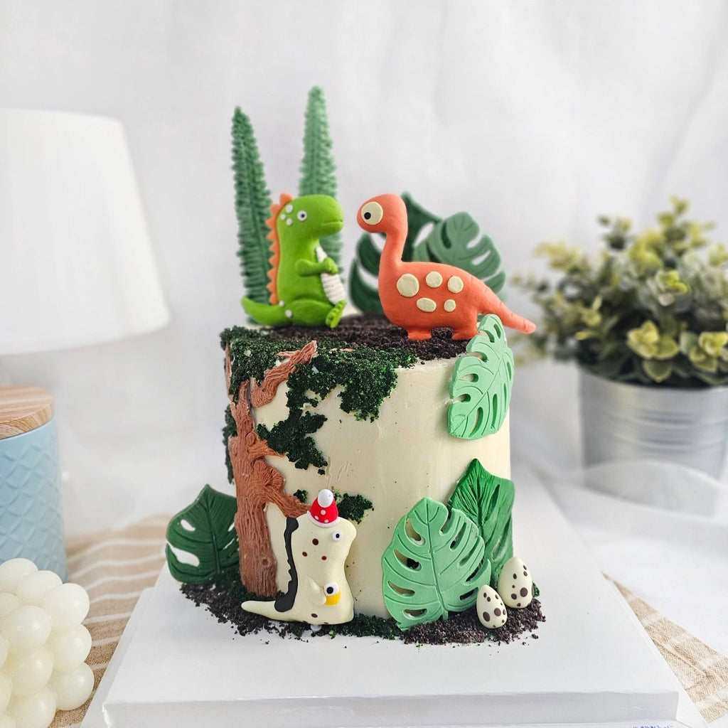 Dinosaur Forest Cake D6 Inch H5.5 Inch - YippiiGift