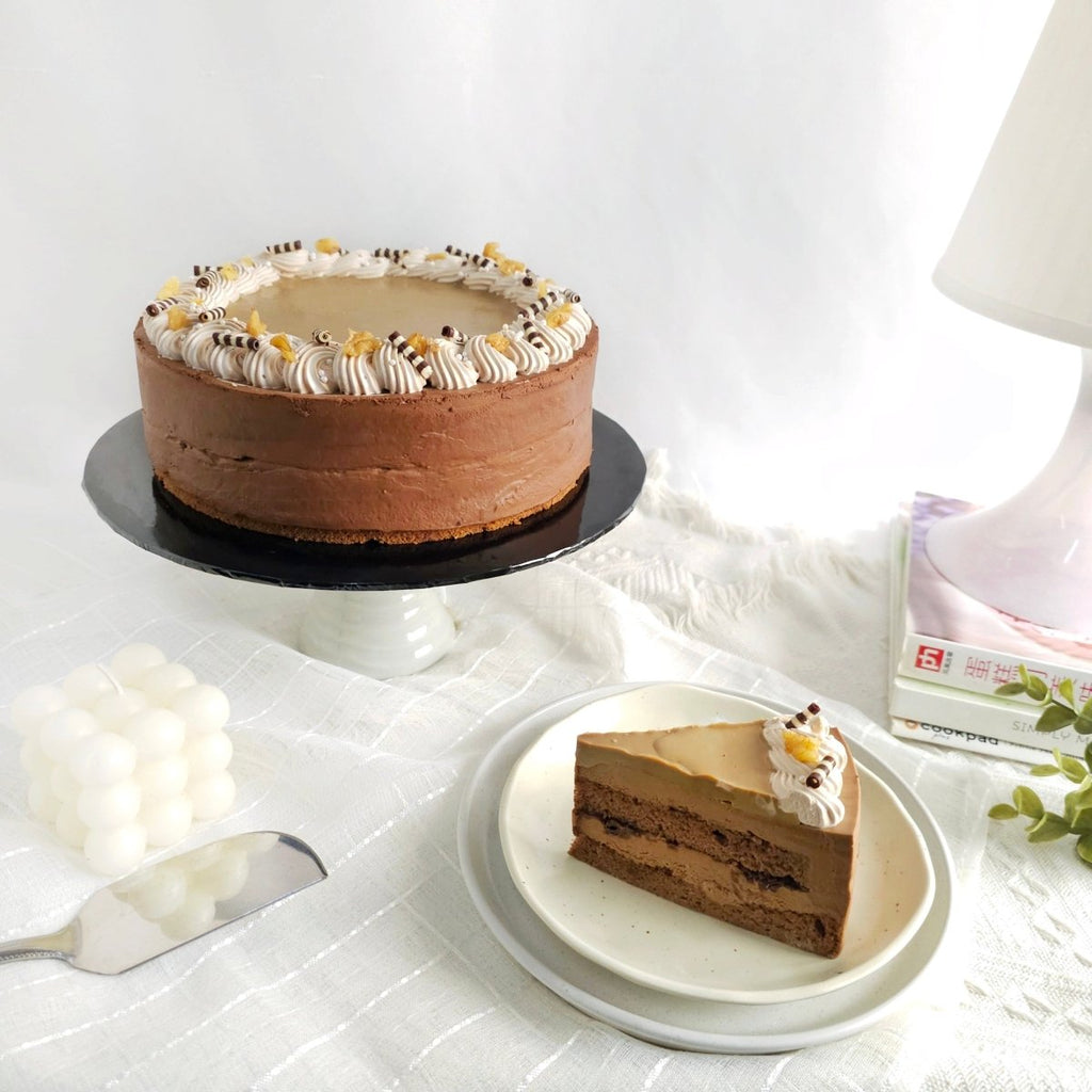 Mocha Mousse Cake - YippiiGift