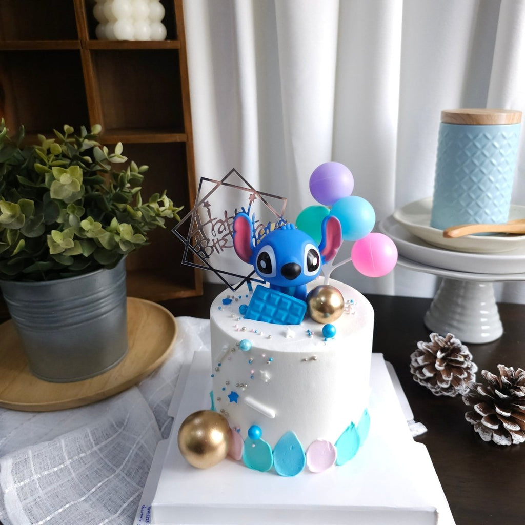 Stitch Cake D4" H3.5" (with Toy) - YippiiGift