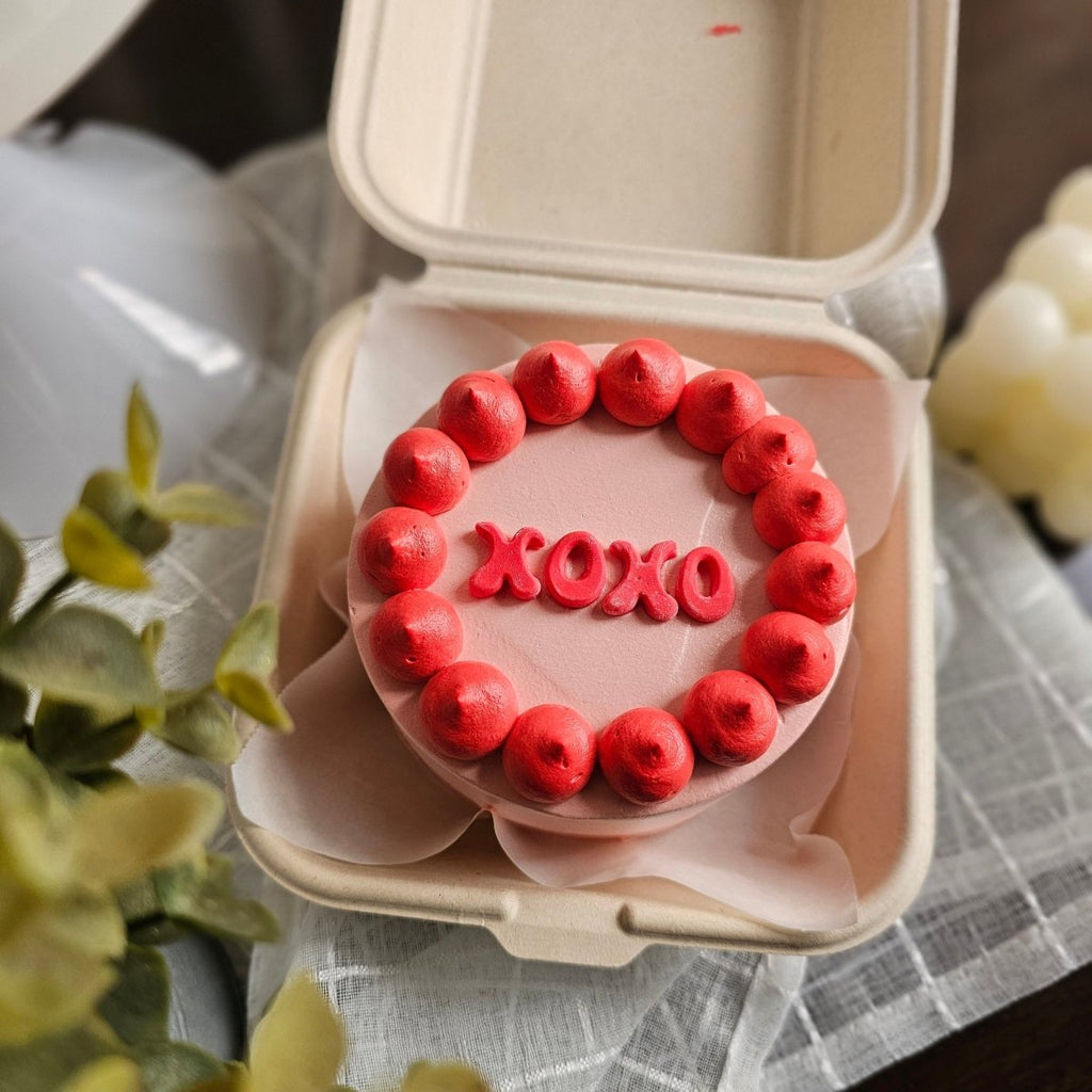 Valentine's Day Bento Cake (xoxo) - YippiiGift