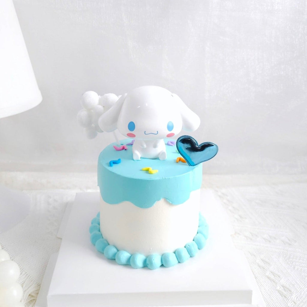 Cinnamoroll Cake D4" H3.5" (with Toy) - YippiiGift