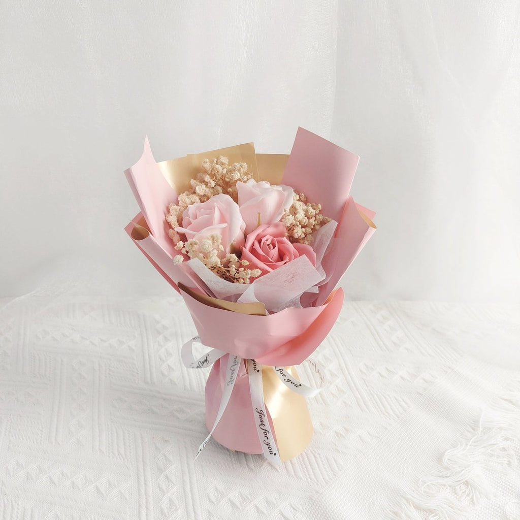 Petite Pink 3s Soap Flower Bouquet - YippiiGift