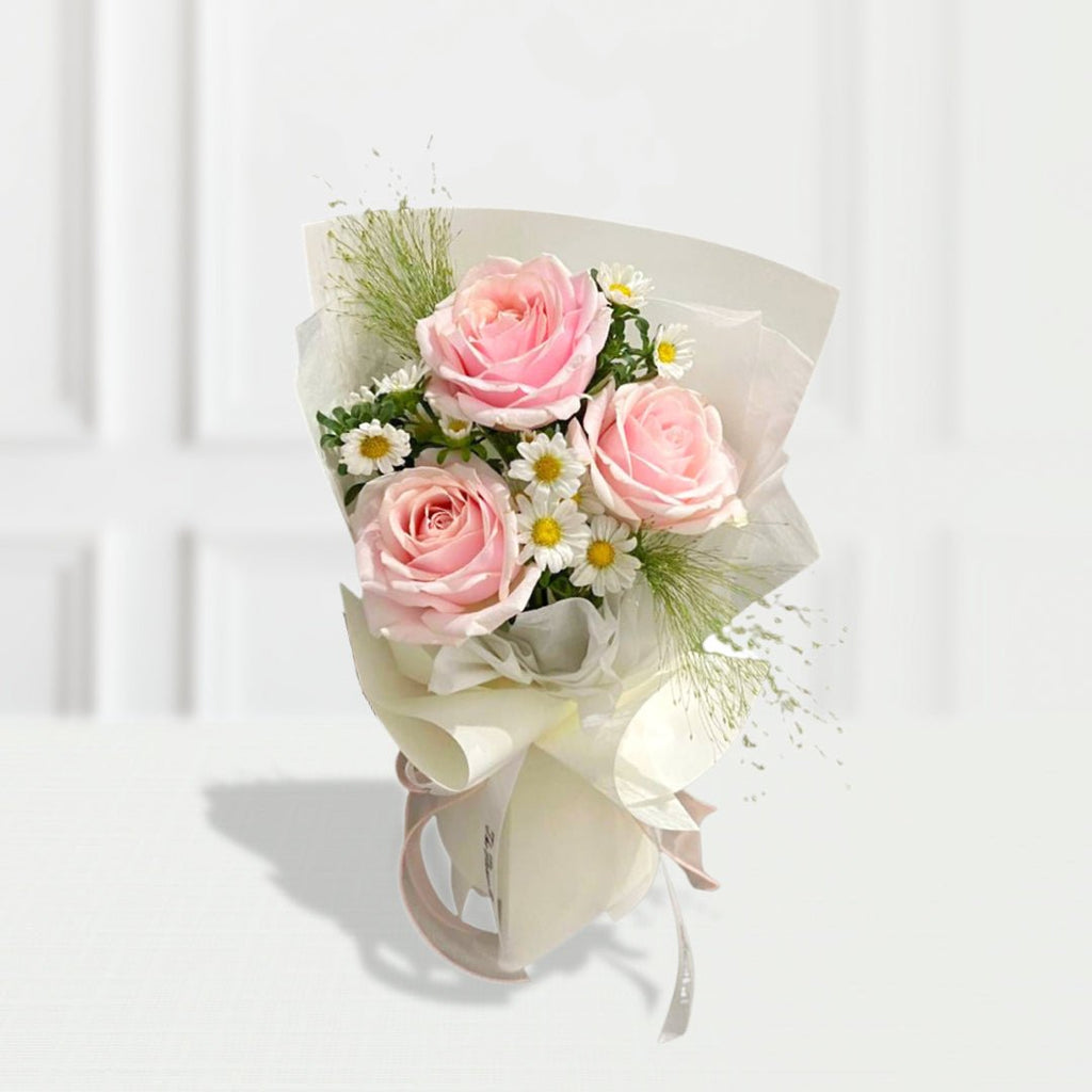 Pink Roses 3s with White Daisy Fresh Flower Bouquet - YippiiGift