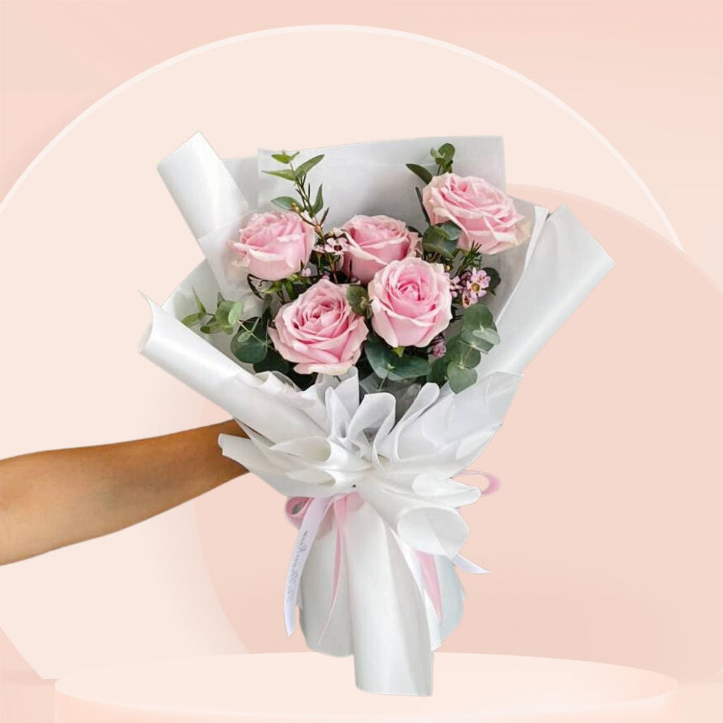 Pink Roses 5s Fresh Flower Bouquet - YippiiGift