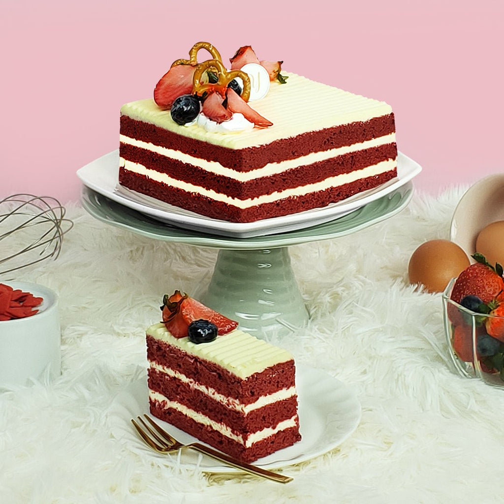Red Velvet Sponge Cake - YippiiGift