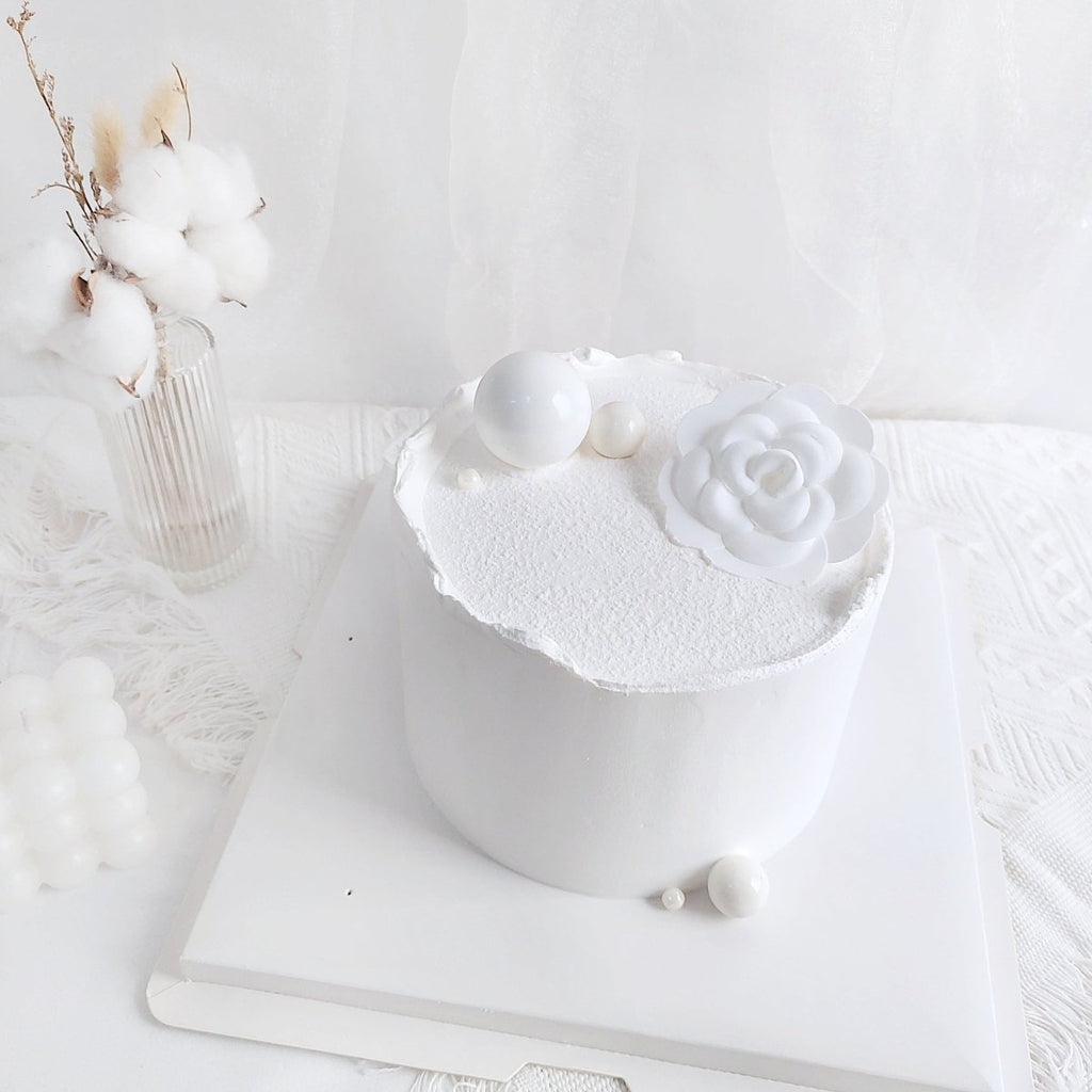 Vintage Pure White Cake 6 Inch - YippiiGift