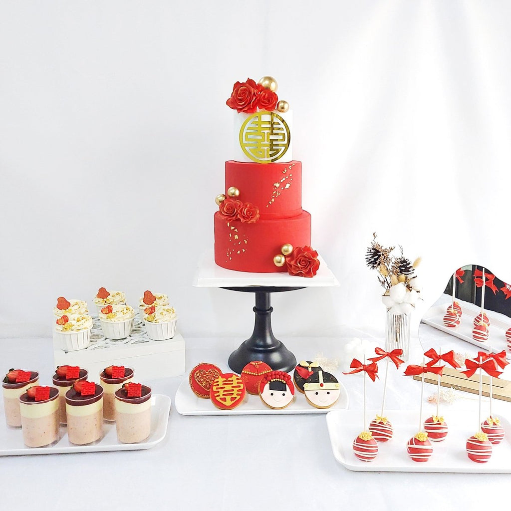 Wedding Cake Set (Red) - YippiiGift
